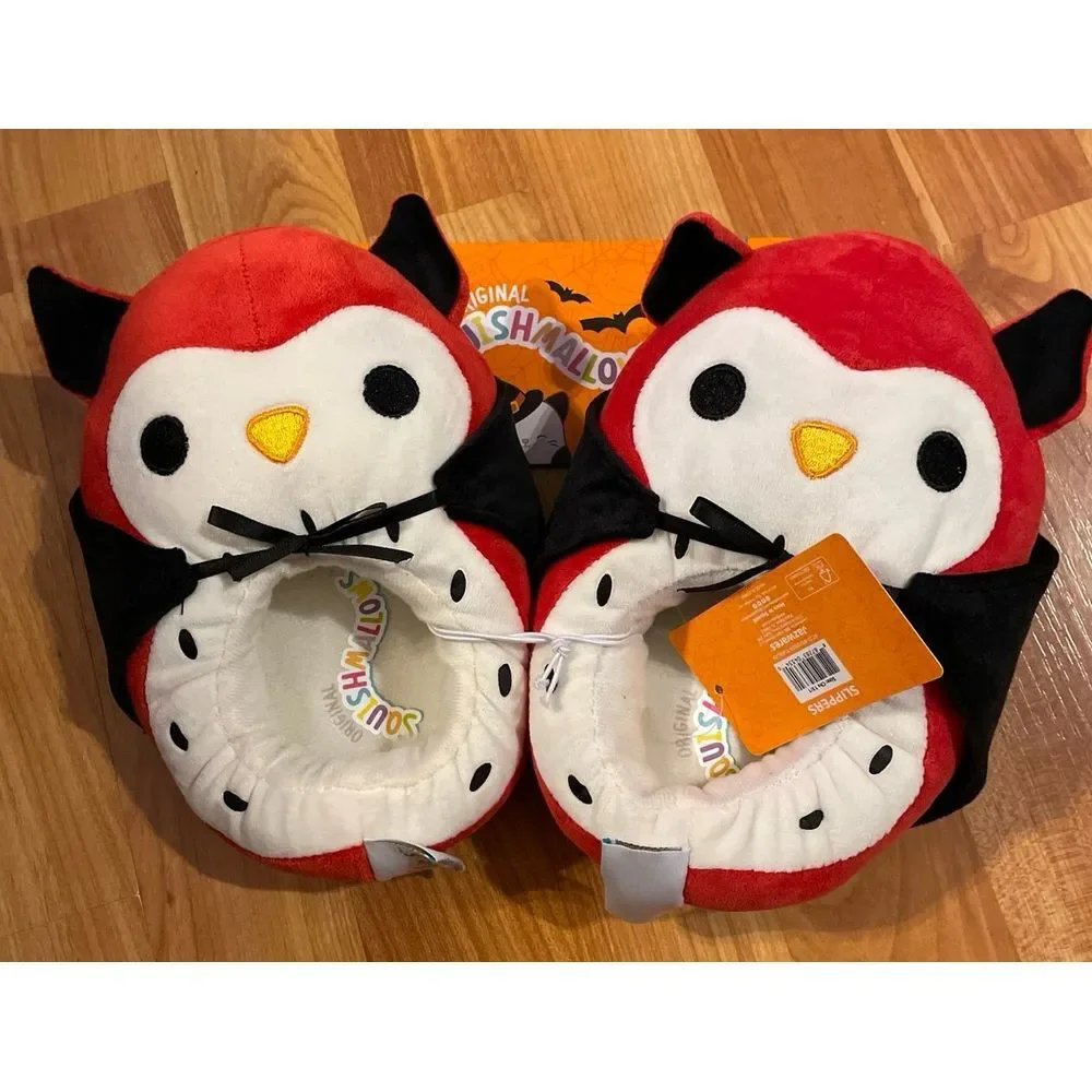 Squishmallows Vampire Owl Limited‎ Edition 2024 Slippers Youth Size 13/1